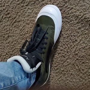 Meet your Posher, Patrick